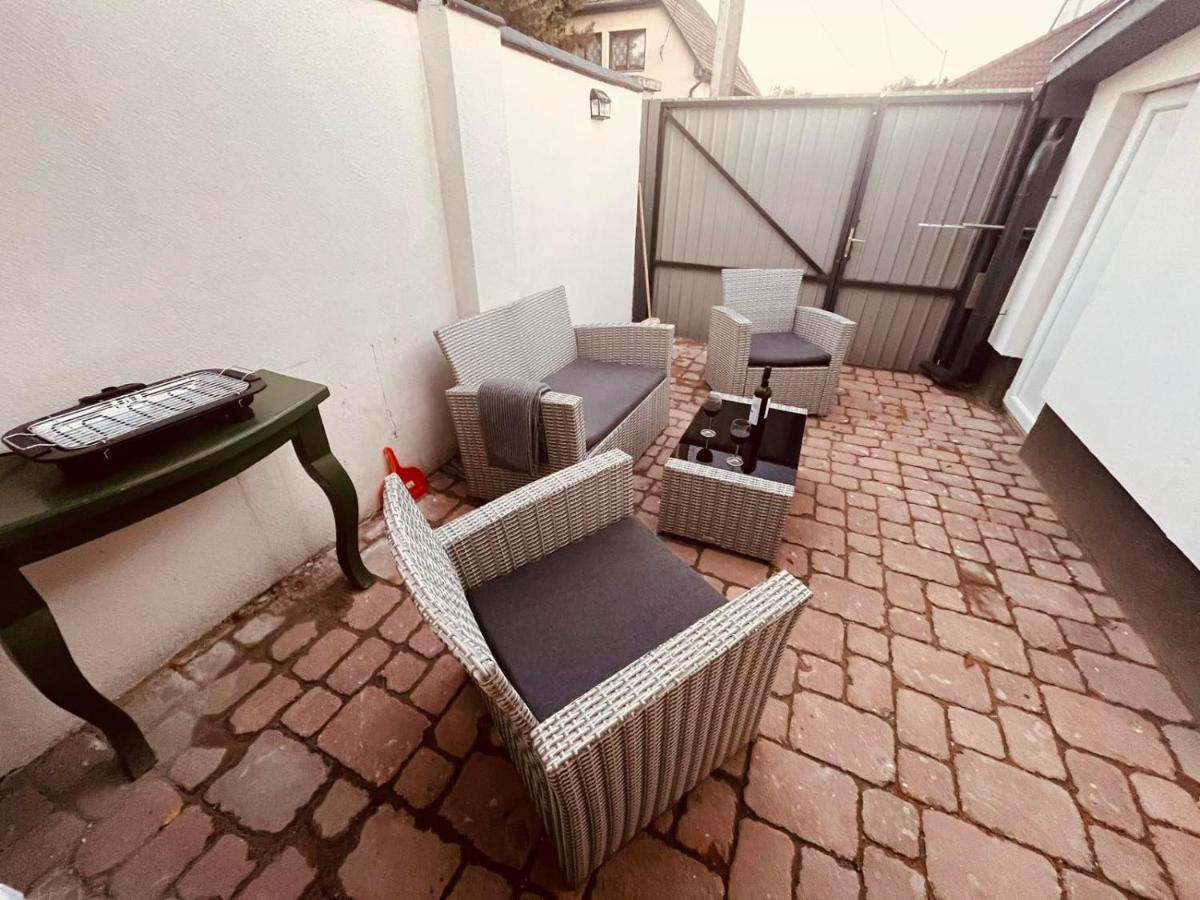 King House & Garden With Ac And Free Parking Possibility Apartment Budapest Exterior photo